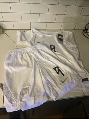Youth Erling Braut Haaland Jersey And Short Set Size 28.